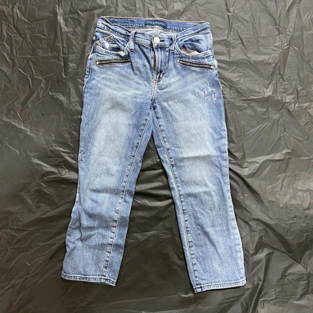 Rock & Republic Blue Ankle Cropped Jeans